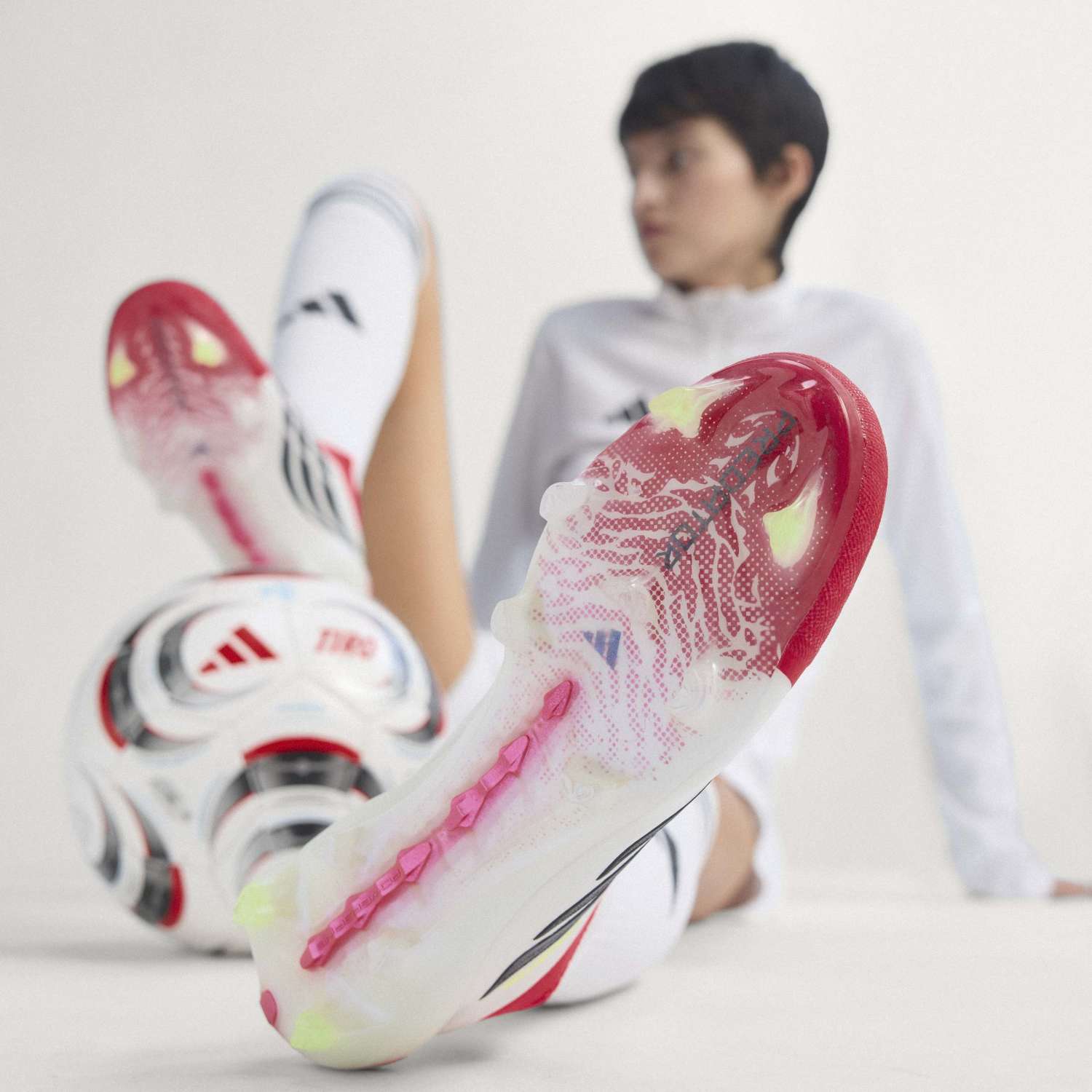 Mens adidas Predator Elite Laceless Football Boots Red