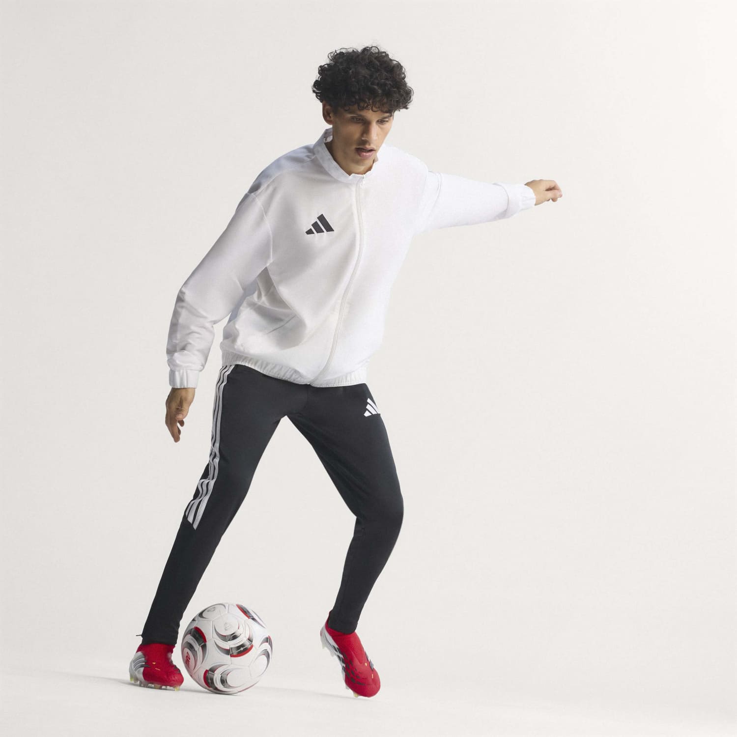 Mens adidas Predator Elite Laceless Football Boots Red