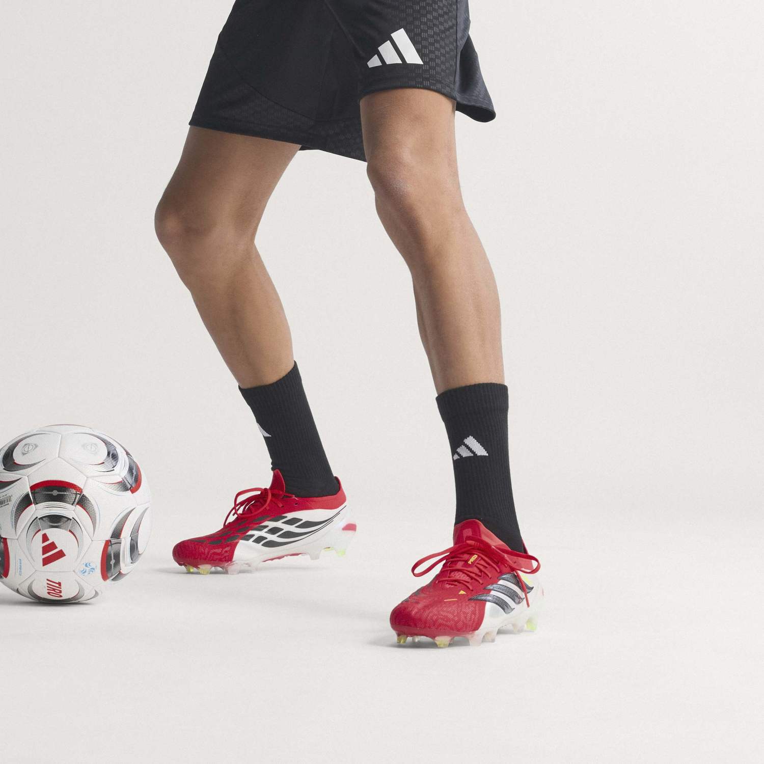 Mens adidas Predator Elite Football Boots Red