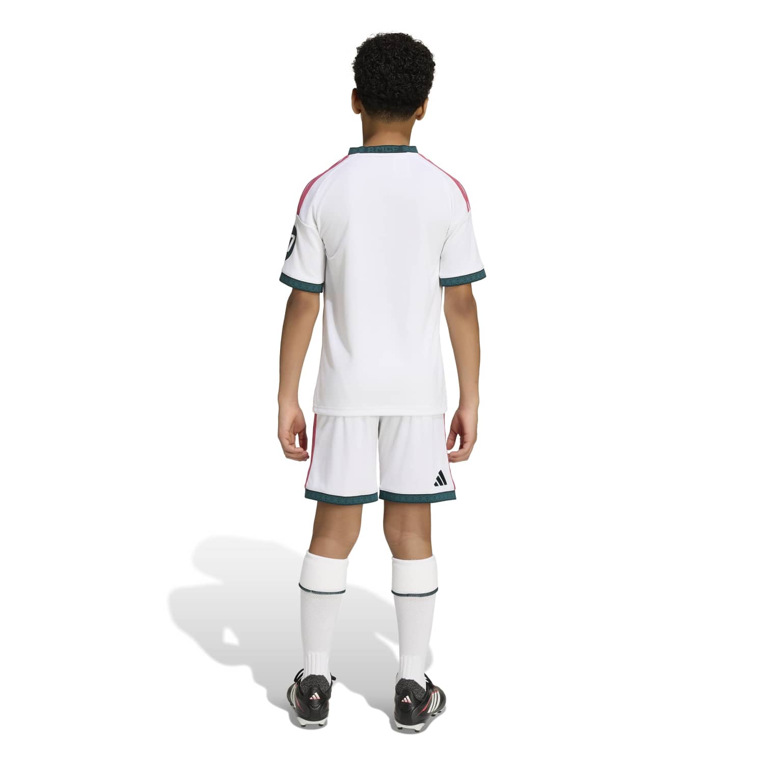 Youth Home Kit 26/27 White