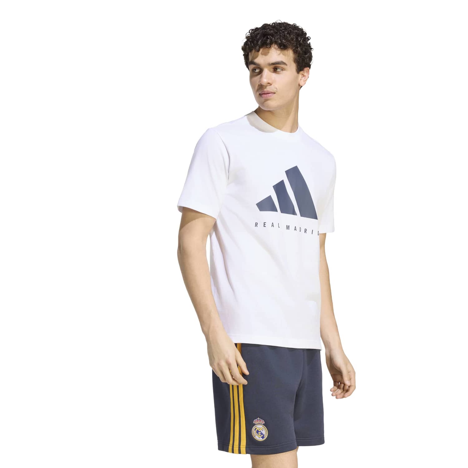 T-shirt Écusson Homme adidas DNA 26/27