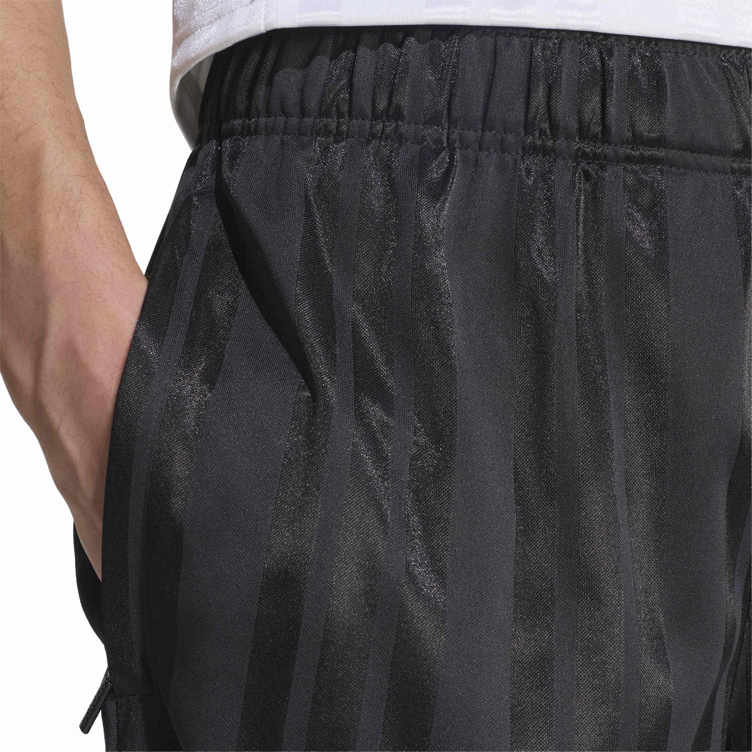 Mens adidas EQT Shorts 26/27 Black