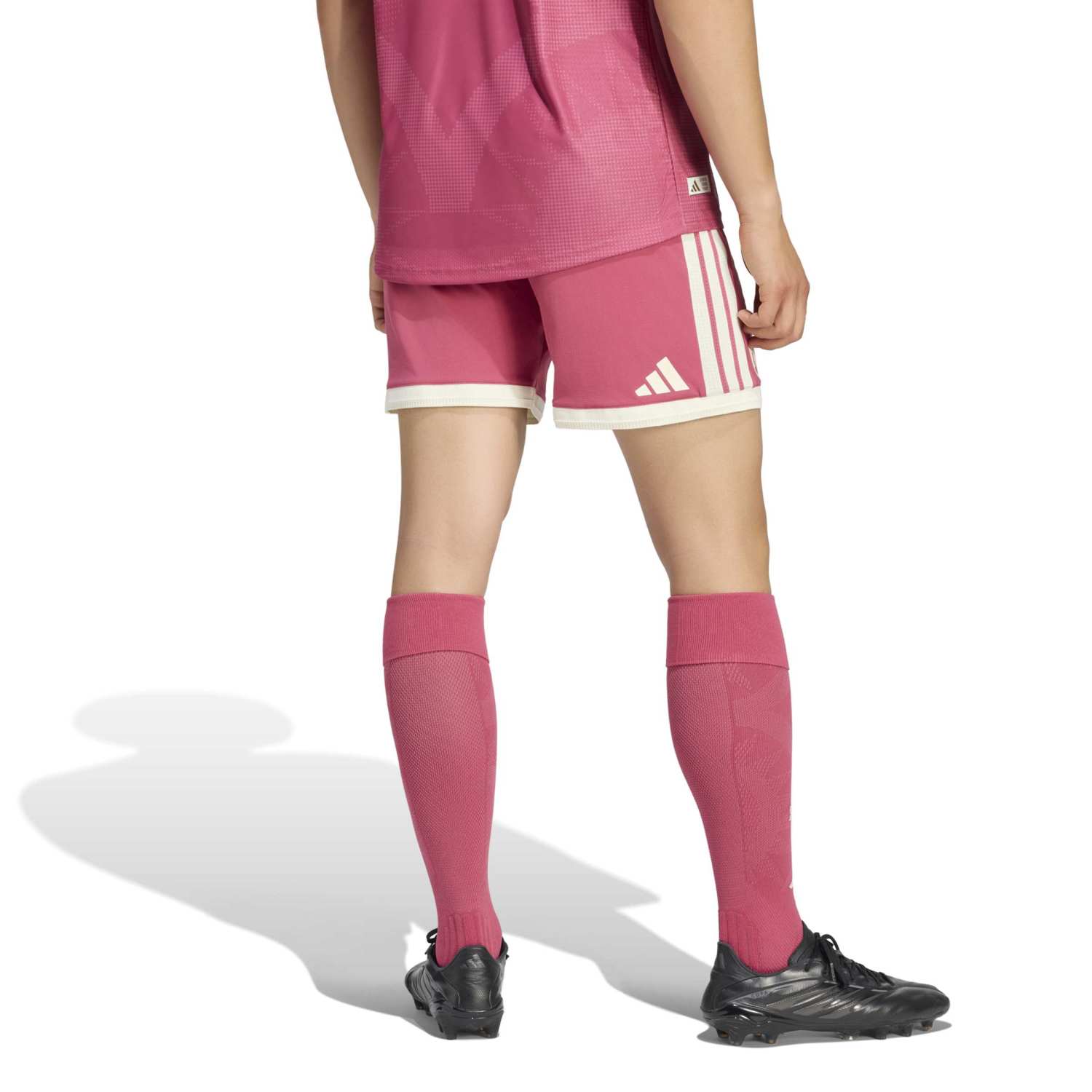 Mens Third Authentic Shorts Pink 26/27 – Official Real Madrid Store