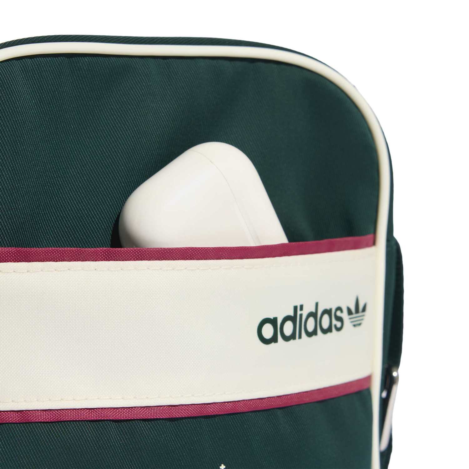 adidas Festival Bag 26/27