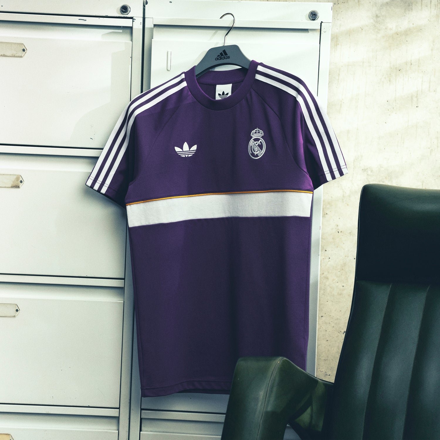 Mens adidas OG Icons T-Shirt 26/27 Purple – Official Real Madrid Store