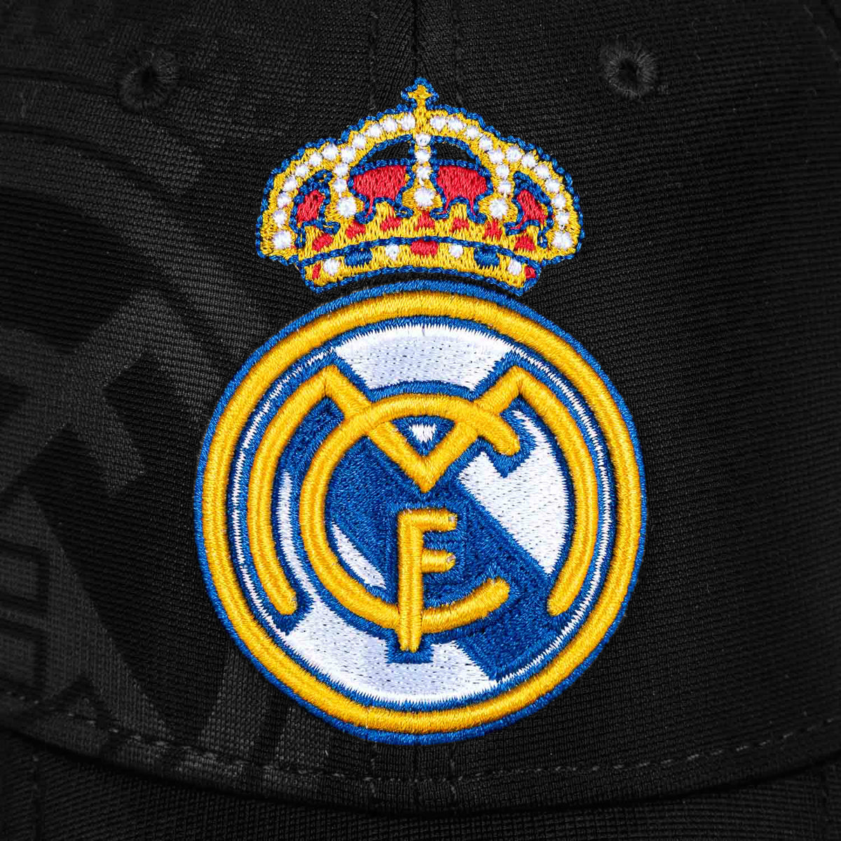Gorra Negra Niño Escudo Real Madrid