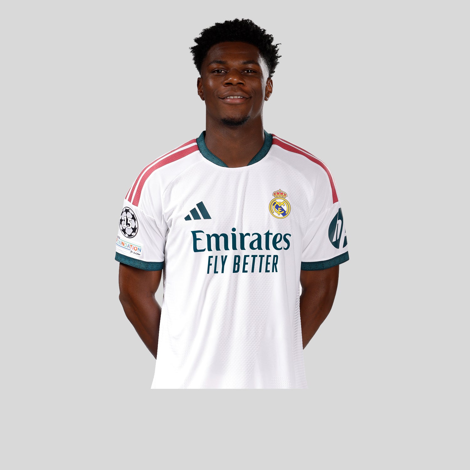 TCHOUAMENI_53b688a5-69ac-4887-