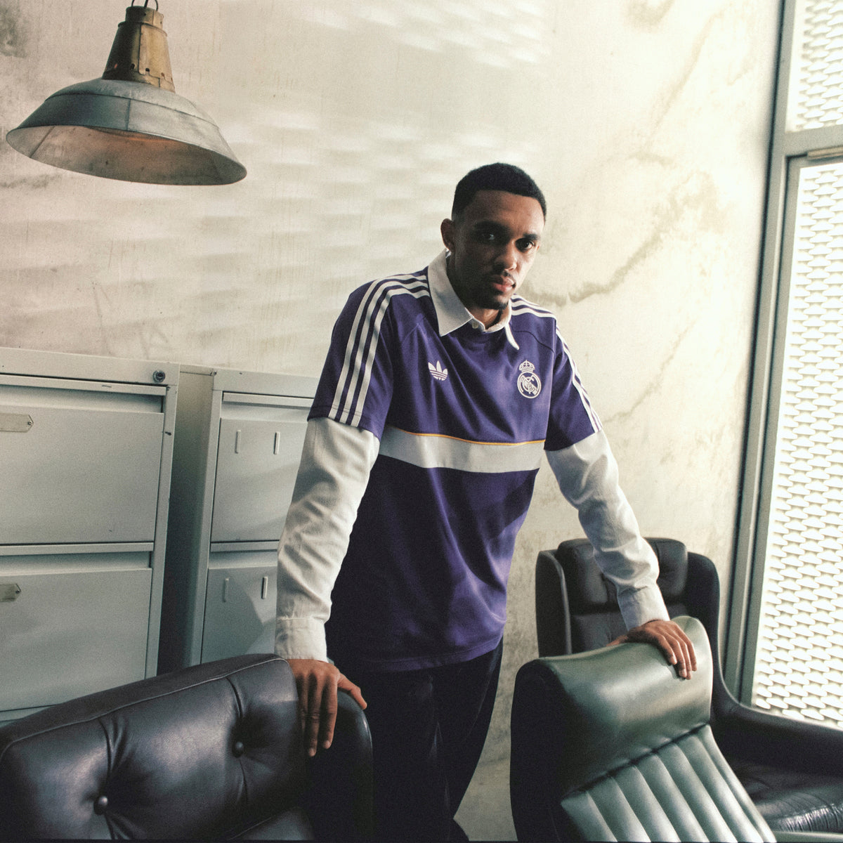 Mens adidas OG Icons T-Shirt 26/27 Purple