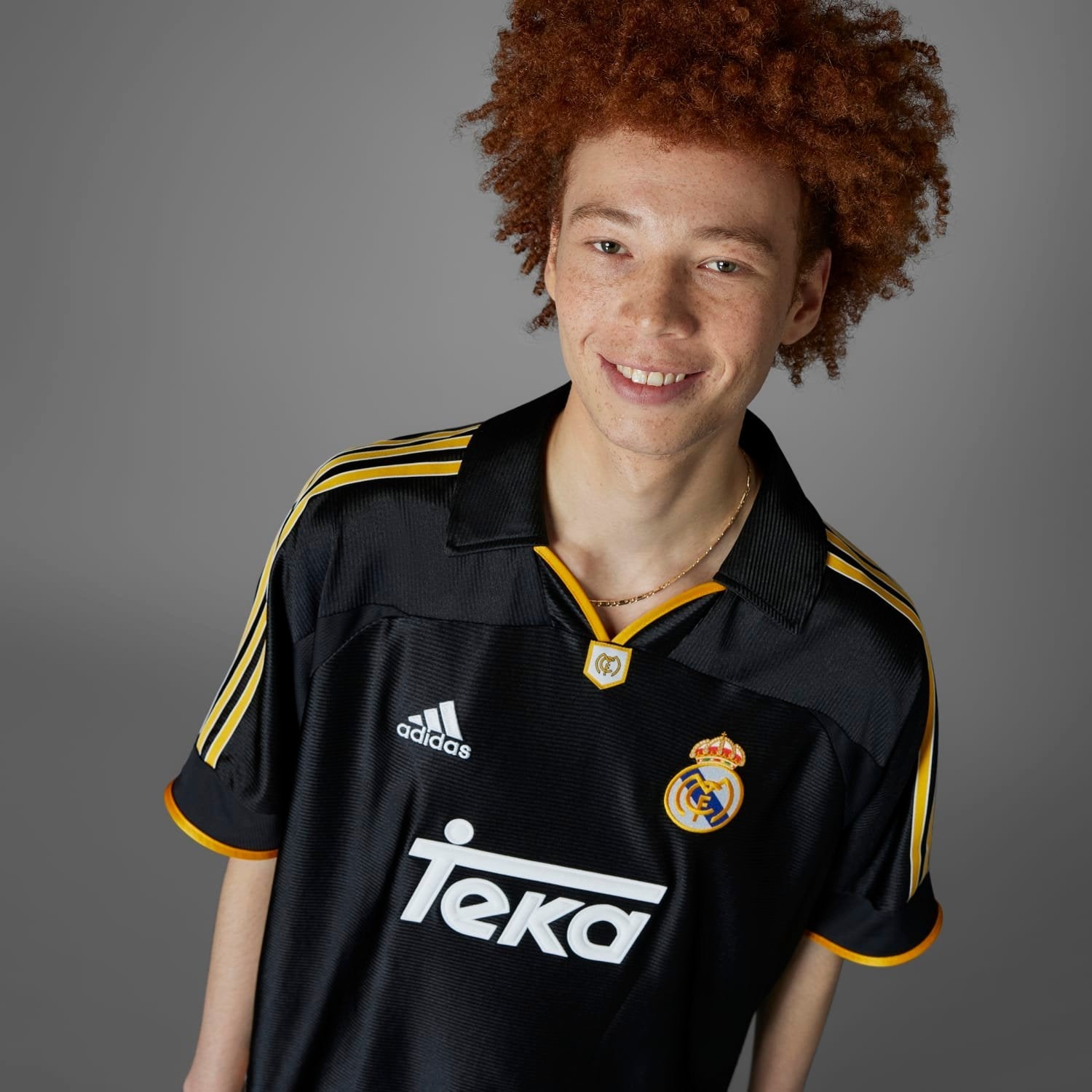 Mens Away Bring Back 99/00 Shirt Black – The Official Real Madrid