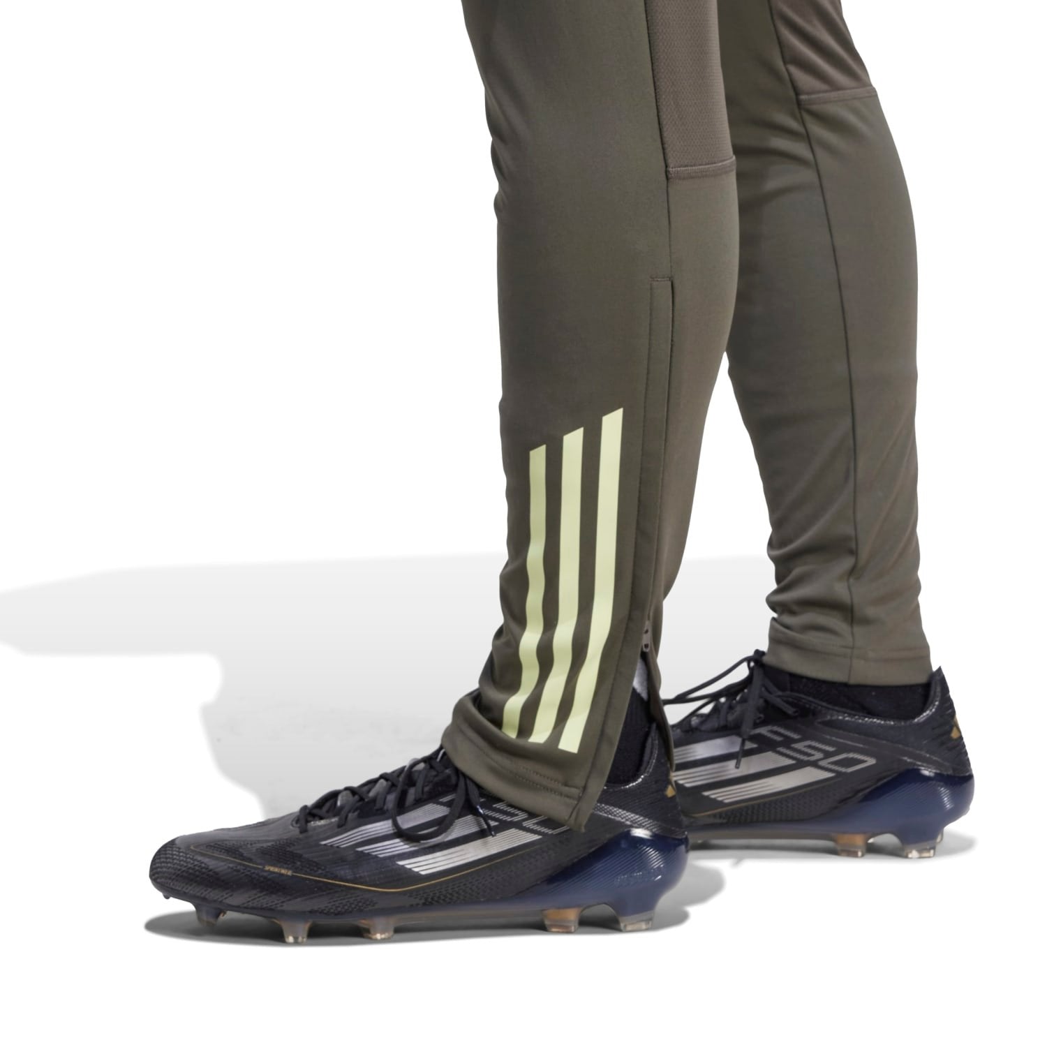 Mens adidas Training Trousers 25/26 Dark Olive