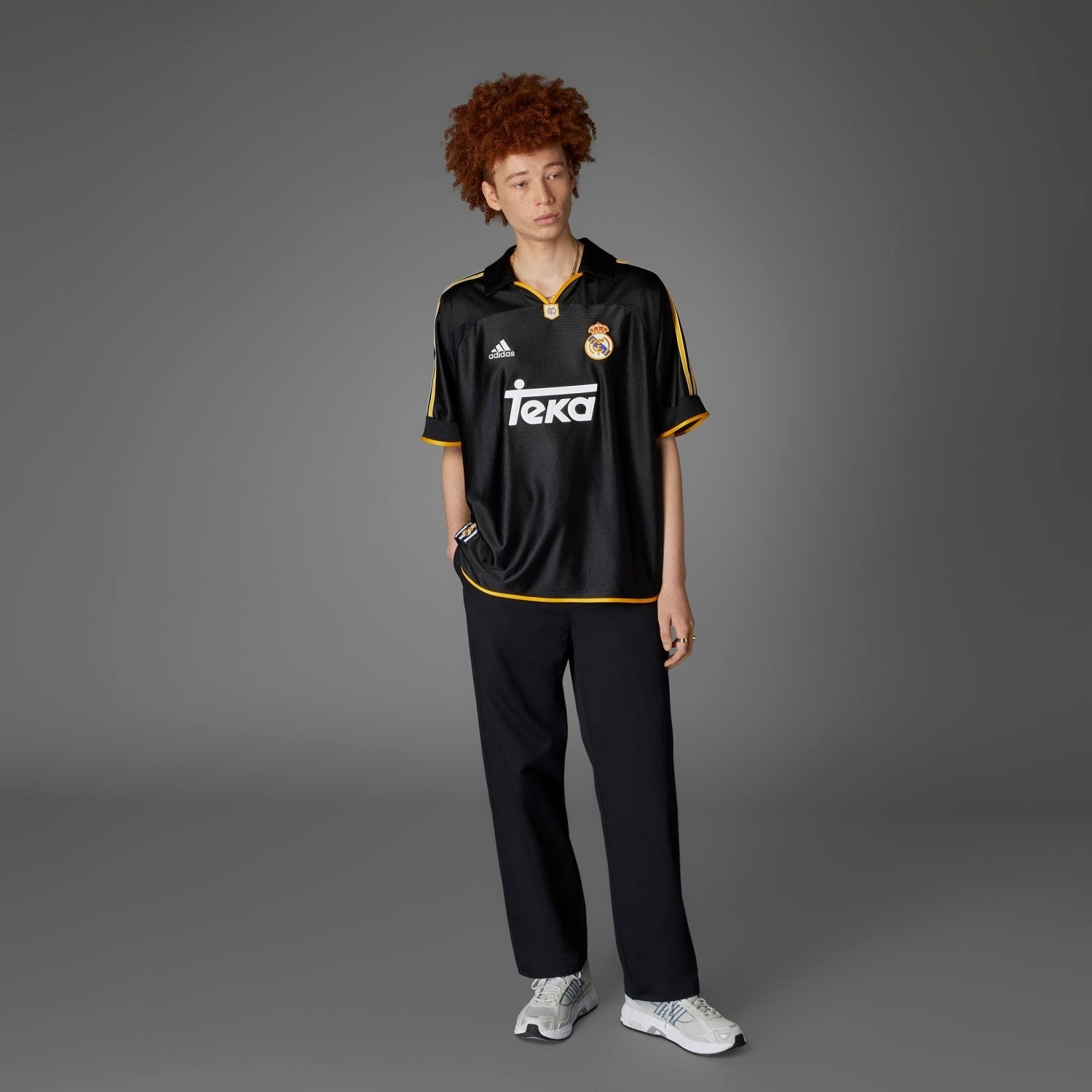 Mens Away Bring Back 99/00 Shirt Black – The Official Real Madrid