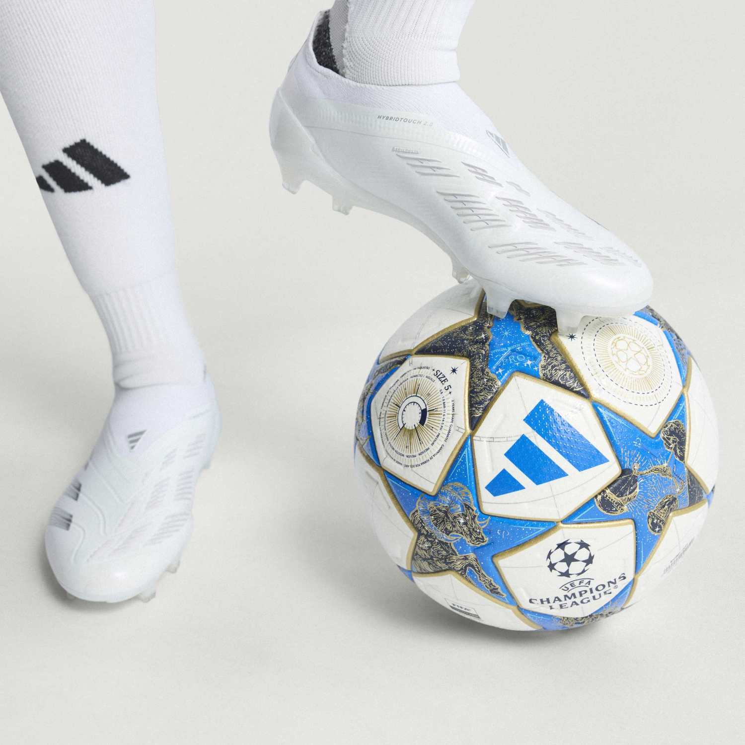 Balón adidas UEFA Champions League Pro 25/26